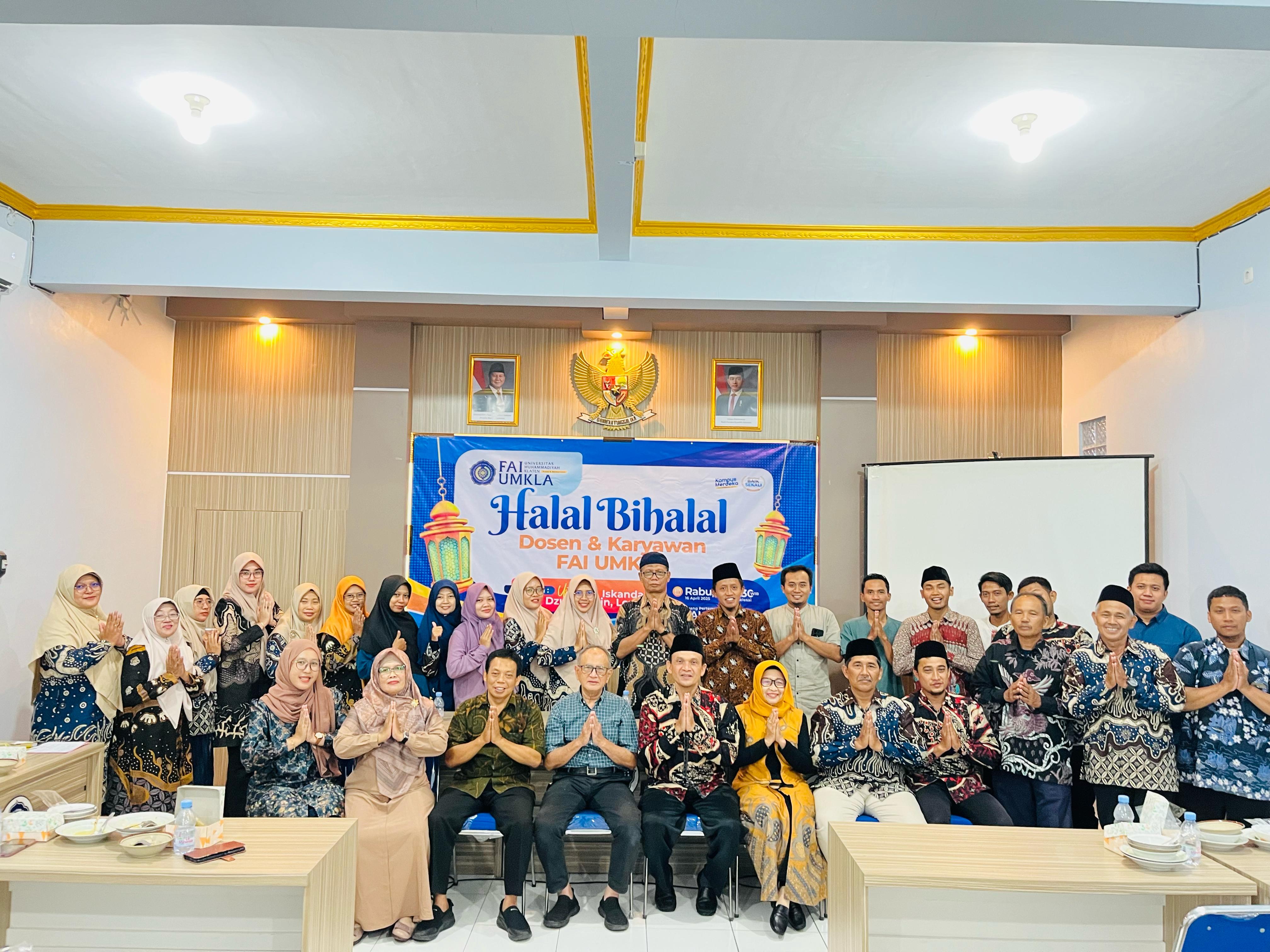Semangat Kebersamaan dan Taqwa Warnai Halal Bihalal Fakultas Agama Islam UMKLA
