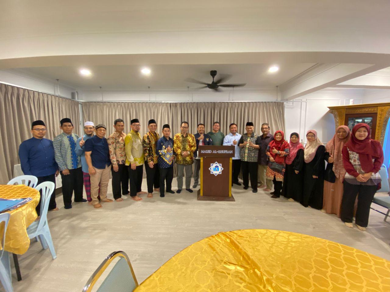 Kolaborasi Internasional: FAI UMKLA Jalin Kerja Sama dengan Masjid Al-Ghufron Malaysia