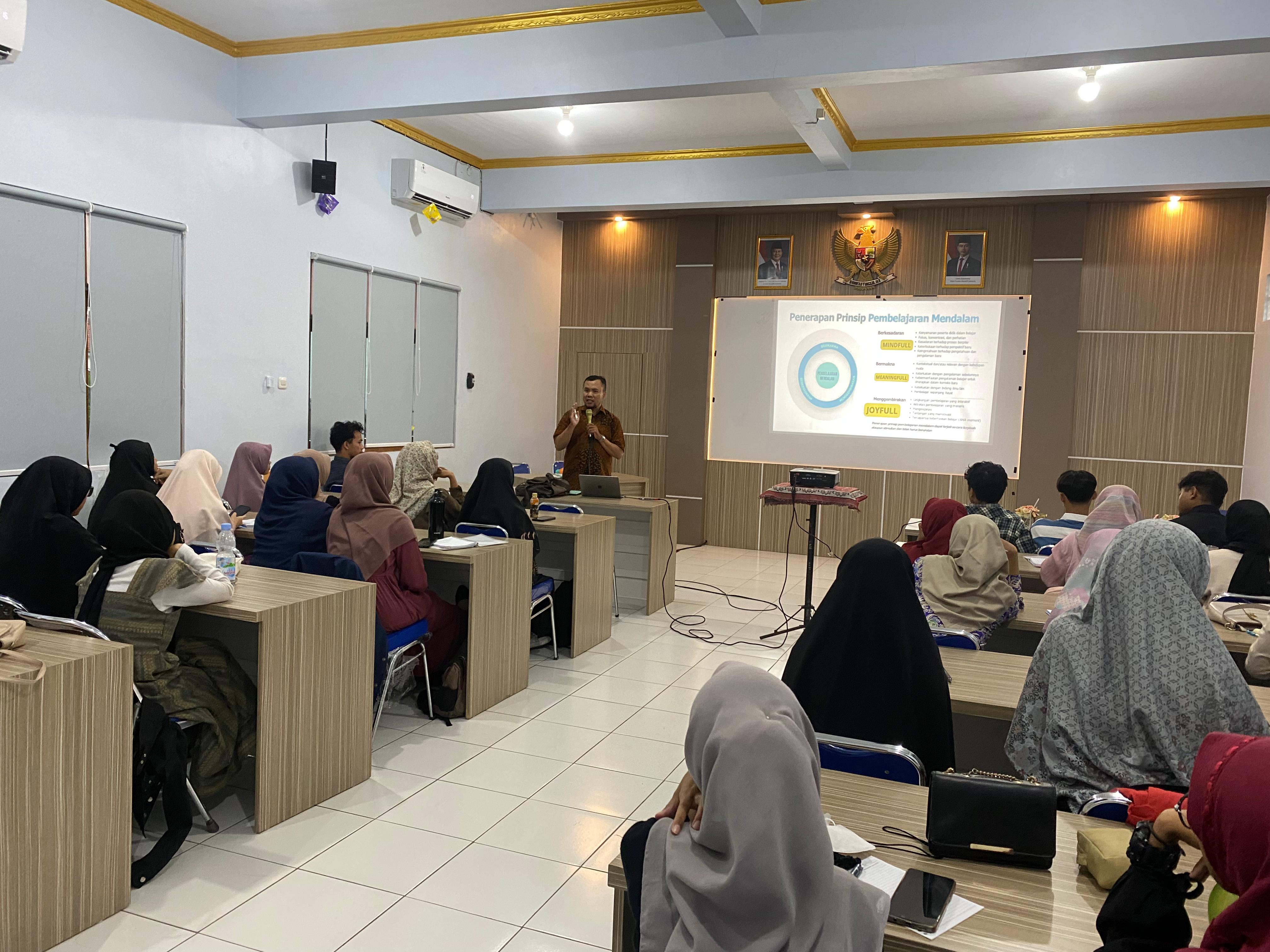 FAI UMKLA Selami Era AI: Mahasiswa PAI/PIAUD Antusias Ikuti Kuliah Pakar Deep Learning